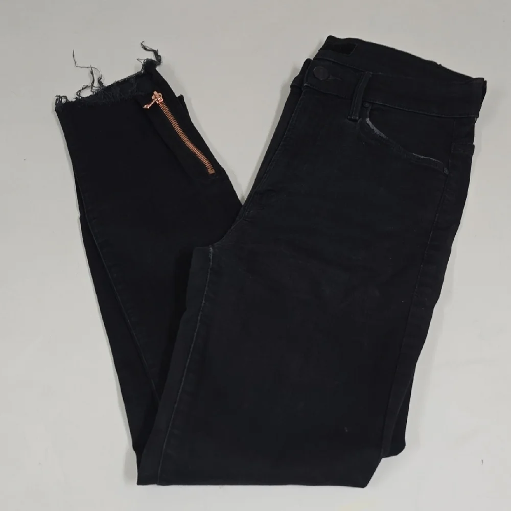 MOTHER The Stunner Double Zip Ankle Step Fray Jeans